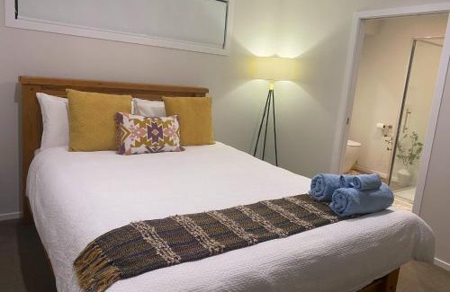 Te Awamutu House | Bhujen Niwas