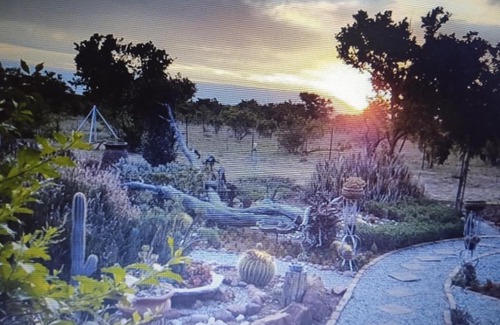 Hammanskraal House | Pet-Friendly Retreat at Bhundhu Rus with Pool Access