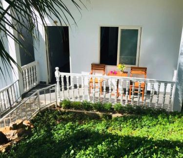 Duong Dong Cabin | Discover BIỂN ĐỒI Bungalow: Pool & Hot Tub Paradise