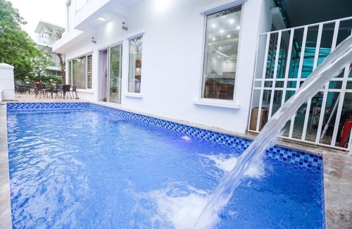 Sam Son Apartment | Beautiful 7-Bedroom Villa with Ocean View and Private Beach