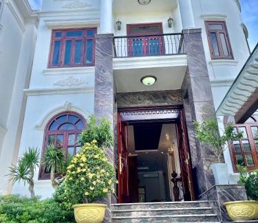 Hue Villa | Biệt thự DELUXE VILLA