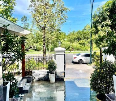 Hue Villa | Biệt thự DELUXE VILLA