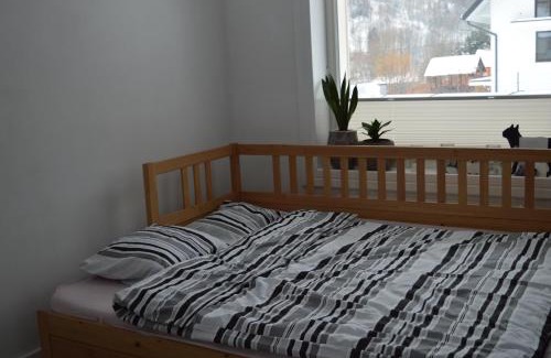Polany Ski Chalet | Exceptional Biały Domek: Oceanfront Bliss for Families