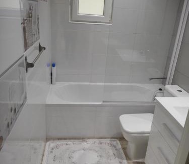 Castello de la Plana Apartment | Bianca Home: Family-Friendly Retreat with Top Reviews