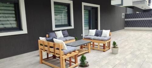 Stara Pazova Apartment | Bianco