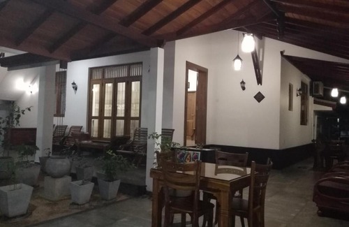 Kudapaduwa House | Bianco Terrace: Guest Rated 10/10 with Family-Friendly Amenities