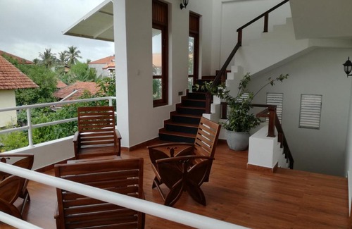 Kudapaduwa House | Bianco Terrace: Guest Rated 10/10 with Family-Friendly Amenities
