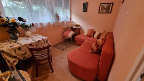 Berekfurdo House | Family-Friendly Bianka Vendégház with Kitchen Amenities