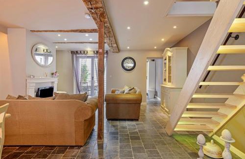 Tongeren House | Discover Bibi Tongeren: 4-Star Family-Friendly Retreat