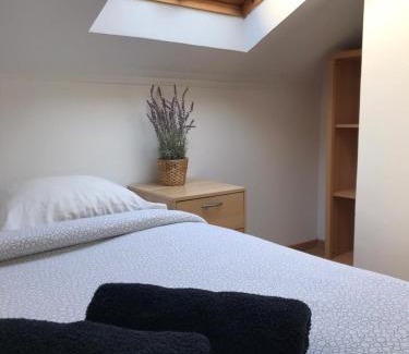 Misericordia House | Budget-Friendly Stay at Bica Mini Hostel in Great Location