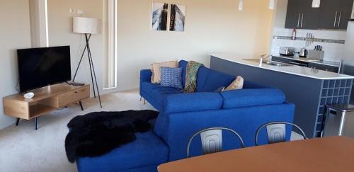 Bicheno Apartment | Scenic Bicheno Views on Douglas with Oceanfront Amenities