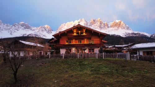 Prama Apartment | Family-Friendly Bichlhof Going: 10/10 Guest Satisfaction