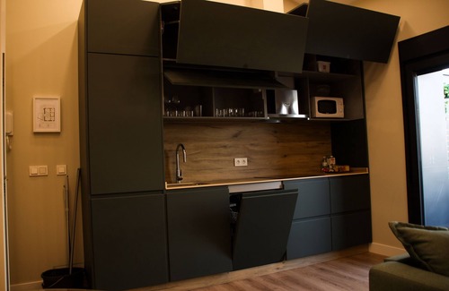 Torrequemada Apartment | Experience Bico de Rodas: Rural Luxury with Spa & Hot Tub