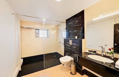 Bidar Hotel | Budget-Friendly Bidar Gateway with Family-Friendly Amenities