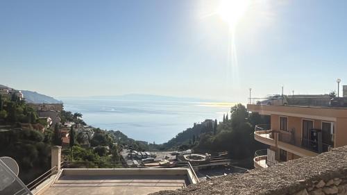 Taormina Apartment | Bidduzza House