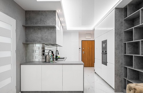 Bielany Apartment | Elegant Bielany Apartment with Kitchen & Family-Friendly Perks