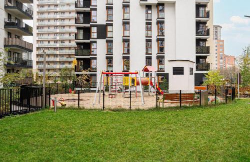 Bielany Apartment | Elegant Bielany Apartment - Perfect for Families & Getaways