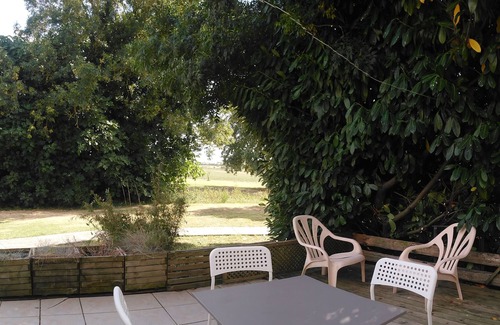 Saint Nazaire sur Charente Condo | Bien Dans Résidence Avec Piscine