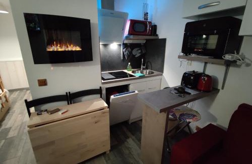 Arc-2000 Apartment | Experience Comfort at Bienvenue chez nous - Pet Friendly Stay