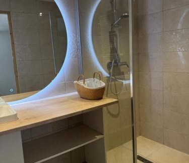 Sance House | Discover Weiwei: Pet-Friendly Stay with Delicious Breakfast