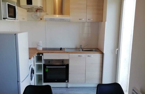 La Belle de Mai Apartment | Welcome to Belle de Mai: Family-Friendly Apartment with Pool