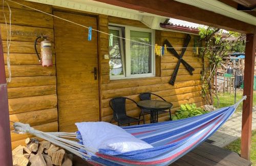 Lutowiska Ski Chalet | Cozy Bieszczady Smolnik Cottage: Pet-Friendly Retreat
