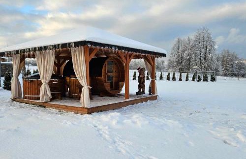 Ustrzyki Dolne Villa | Discover Bieszczadzka Perełka: Oceanfront Retreat with Pool