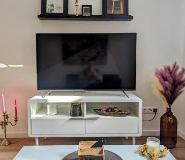 Bietigheim Apartment | Inviting Bietigheimer Hideaway - Modern Comfort for Families