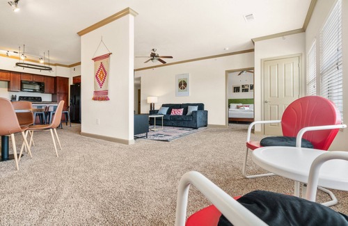 McNeil Apartment | Big 2BD/2BA in Champion City Park 8353
