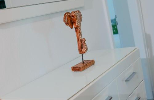 Gross Buchholz Apartment | Family-Friendly 3 Bedrooms Apartment with Breakfast Included