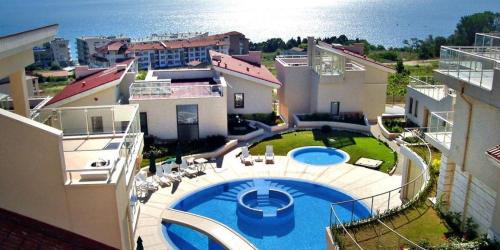 Byala House | Spacious Villa with Pool, Beach Access & Ocean View