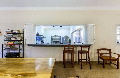 Costa Maya Villa | Spacious 3BR Home with Pool, Gardens & WiFi - Rated 9.4/10
