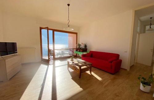 Sala Comacina Apartment | Lake View Apartment with Two Bedrooms - Family Friendly Stay