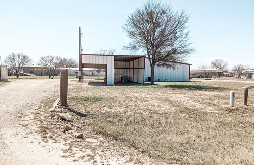 Voss House | Premier Big Bass Bungalow with Lake View & Pet-Friendly