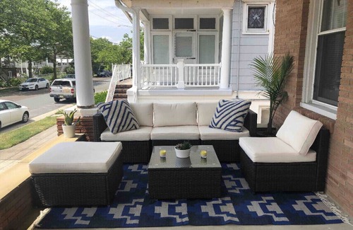 Atlantic City House | Spacious Beach House - Perfect for Groups, Rated 10/10