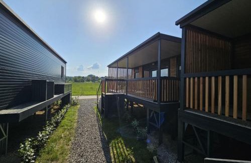 Metlika House | Experience BIG BERRY Kolpa - MerryBerry Mobile House Retreat