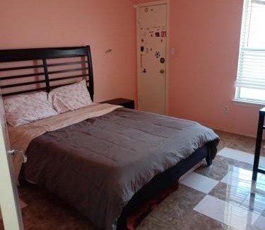 Pflugerville House | Big Cosi Room Near Austin