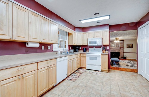 Harpers Ferry House | Exceptional Big Country Home: Pet Friendly & Family Ready