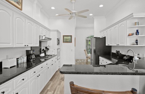 Weeki Wachee Gardens House | Big Cypress: Relax by the Pool & Hot Tub, Rated 10/10!