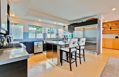 Arch Beach Heights House | Unbeatable Value in Laguna: Guest Rated 9.8 with Ocean View