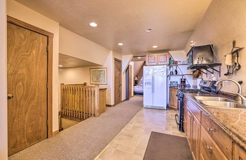 Long Valley Junction Cottage | Cozy Mountain Cabin Near Bryce Canyon & Zion Parks