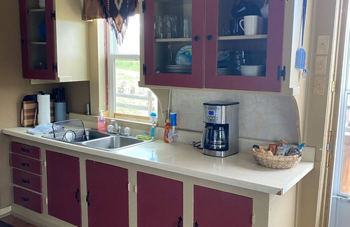 Glen Cabin | Riverside Retreat: Big Hole River Cabin with Lake View