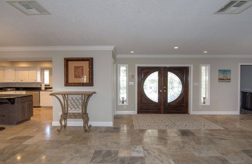 Crystal Shores House | Newly Renovated Crystal River Home with Pool & Ocean Views