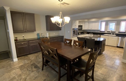 Crystal Shores House | Newly Renovated Crystal River Home with Pool & Ocean Views