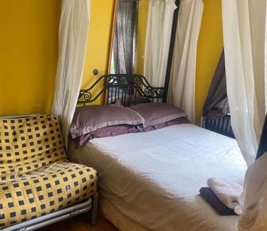 Forest Hill Bed & Breakfast | Comfortable Big Home in Forest Hill, London Awaits You