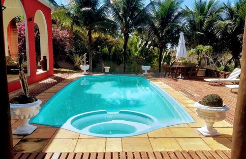 Portal da Ferradura House | Inviting Big Horseshoe House with Pool & Ocean Views