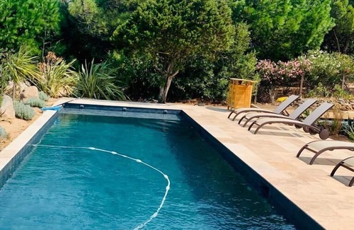 Pianotolli-Caldarello House | Charming House with Ocean Views, Steps from the Beach