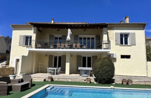 Mormoiron House | Experience a Warmed Pool and Ocean Views in Provence