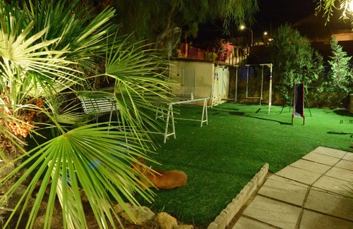 Sciacca Cottage | Family-Friendly Getaway with Ocean Views and Pool Access