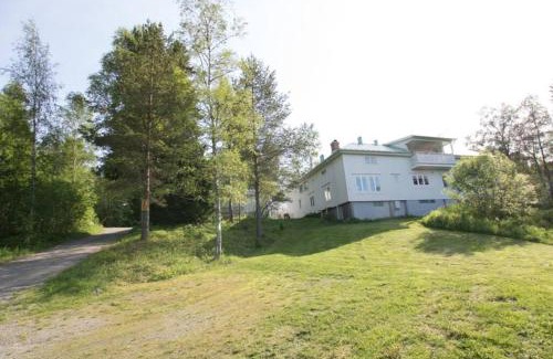 Hudiksvall Villa | Relaxing Retreat with Jacuzzi by the Enchanting Forest